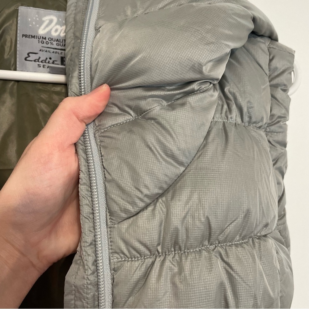 EDDIE BAUER 550 Fill Power GOOSE DOWN Puffer Vest Gray Grey Hooded Winter Small - Picture 6 of 16
